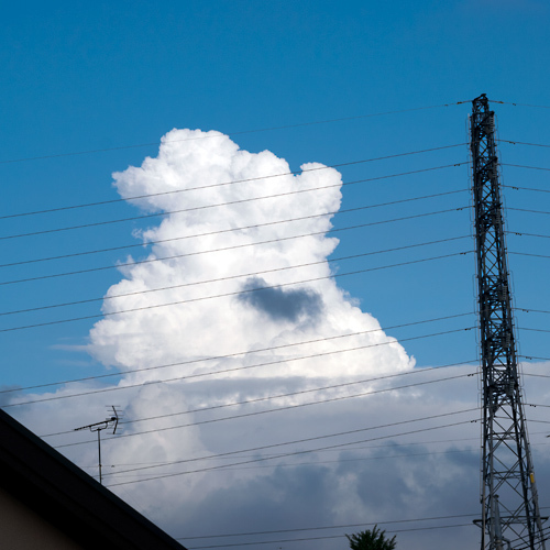 梅雨明けの空
